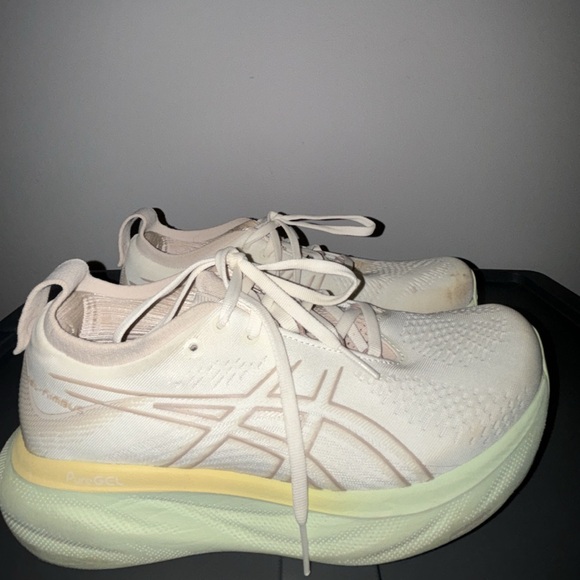 Asics gel nimbus 7.5 - Picture 1 of 3